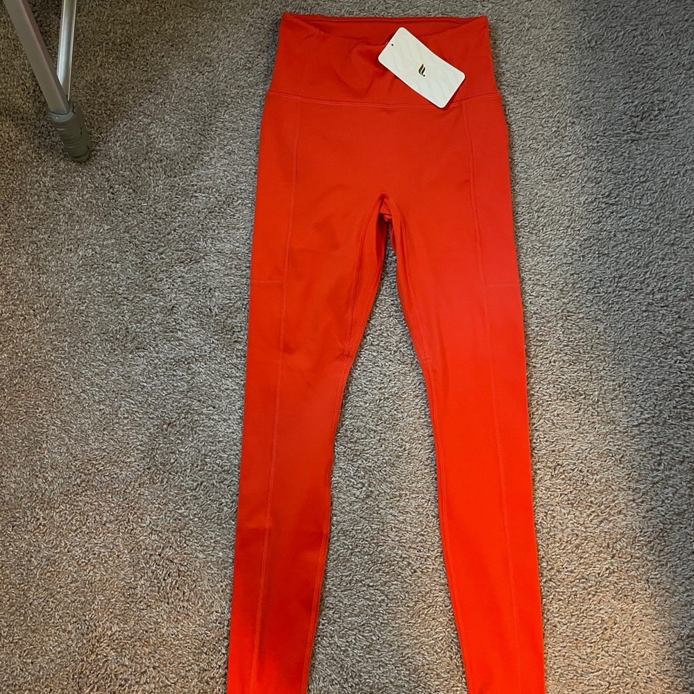 NWT Fabletics high waisted leggings